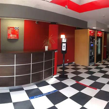 Otel Enzo Nancy By Kyriad Direct 2*