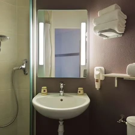 Hotel Enzo Nancy By Kyriad Direct 2*