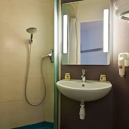 Hotel Enzo Nancy By Kyriad Direct 2*