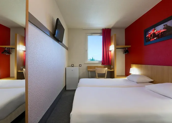 Enzo Nancy By Kyriad Direct ホテル