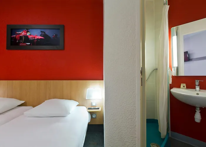 Hotel Enzo Nancy By Kyriad Direct 2*