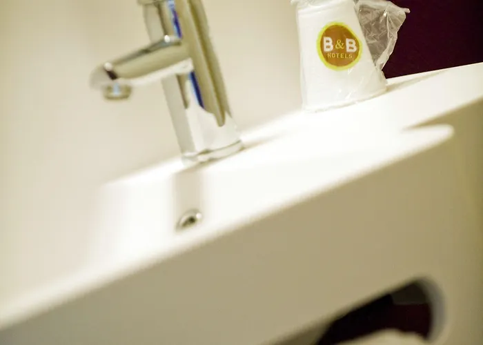 Enzo Nancy By Kyriad Direct Hotel 2*