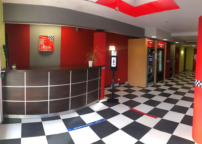 Hotel Enzo Nancy By Kyriad Direct 2*